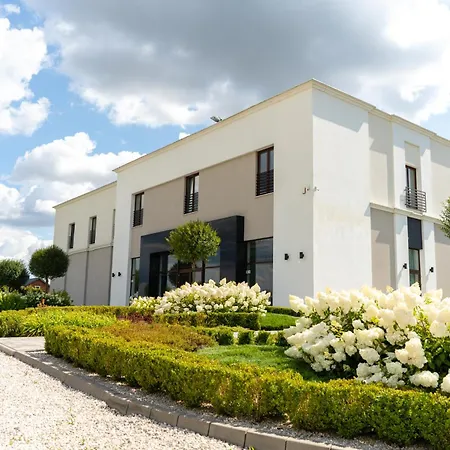 Moderno Garwolin Hotel 3*